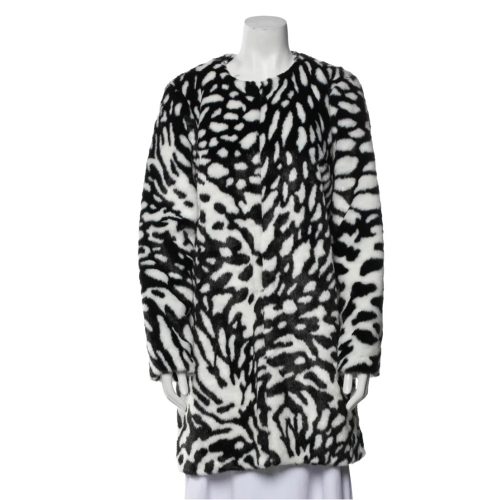 ✨NWOT - Michael Kors Faux Fur Animal Print Coat Jacket✨